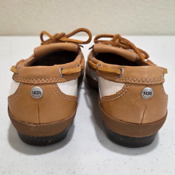 Ugg Duck Shoes Women's Size 6 Leather/Patent Leather Ashdale Tan Off White - Picture 4 of 12